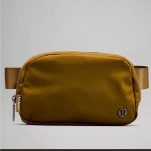 New Lululemon Everywhere Belt Bag In Burnt Caramel